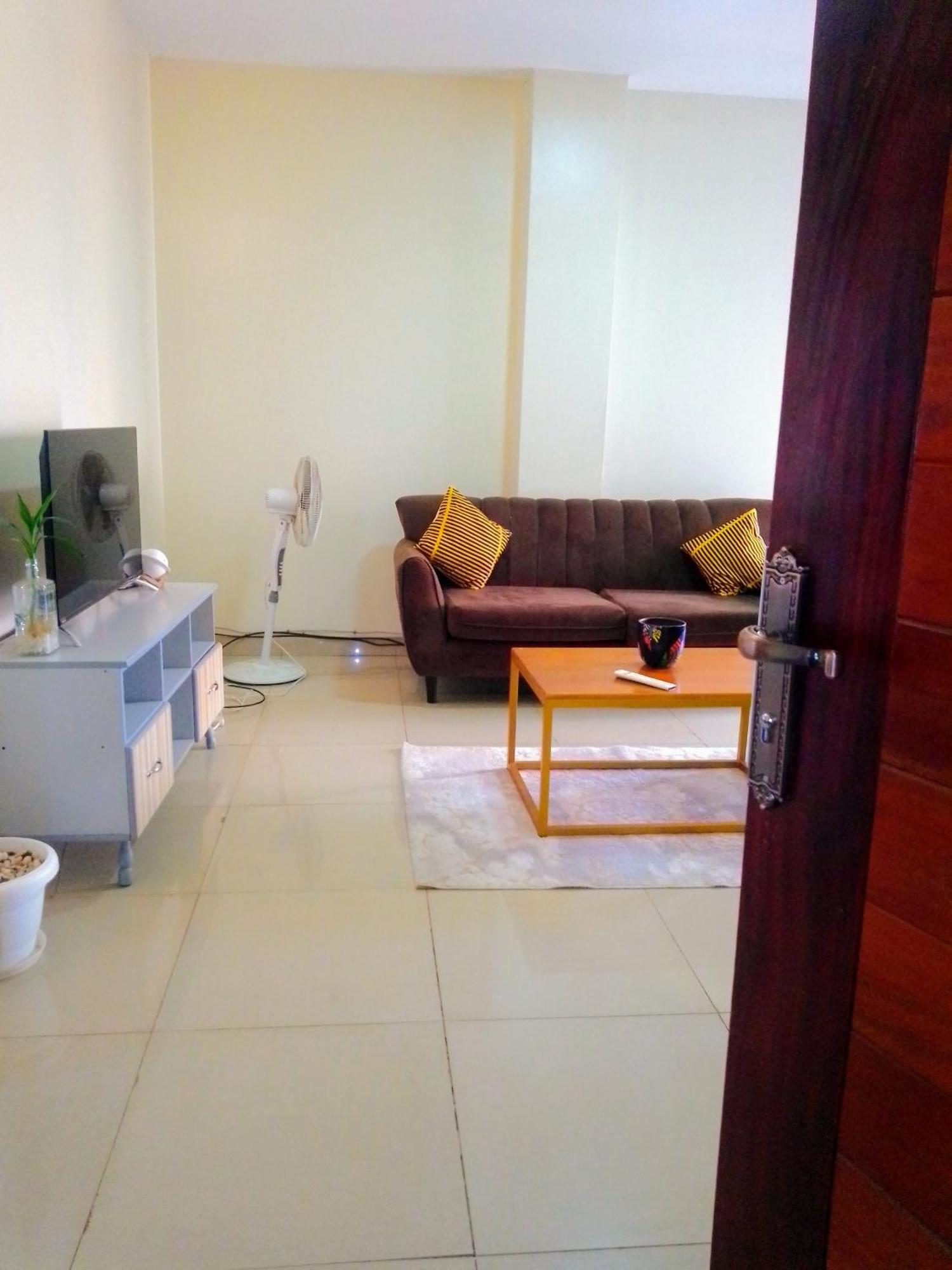 Eika At Acacia Mall Apartamento Kampala